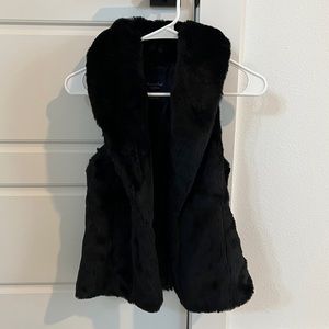 American Eagle Faux Fur Vest